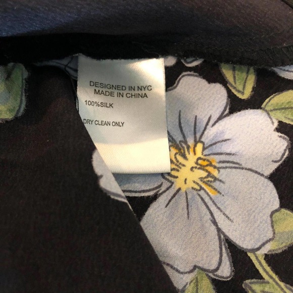 Yumi Kim Anthropologie Silk Floral Mini Wrap Santorini Dress Black Multi Size S - Picture 8 of 12